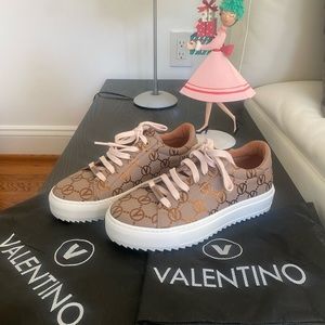 Valentino Leather Sneaker brand new size 6.5